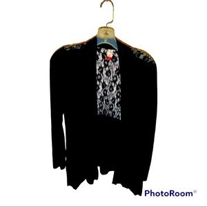 No Boundaries vintage lacey cardigan size medium